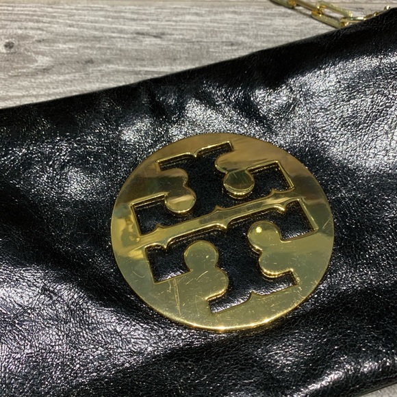 Tory Burch logo crossbody - Picture 2 of 5